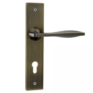 UKEN LEVER HANDLE W/PLATE CLASSIC - 102
