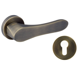 UKEN LEVER HANDLE W/ROSETTE PREMIUM - 149